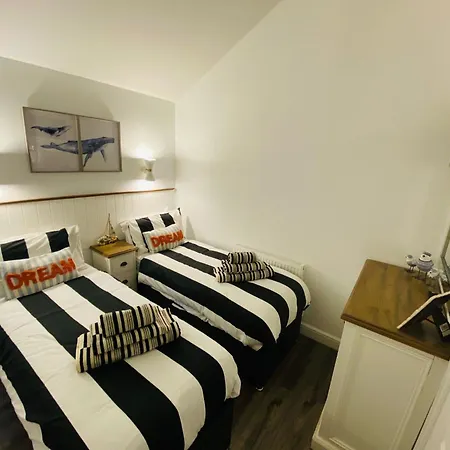 Tatil Evi Bay House Step Free The Bay With Ev Car Point *