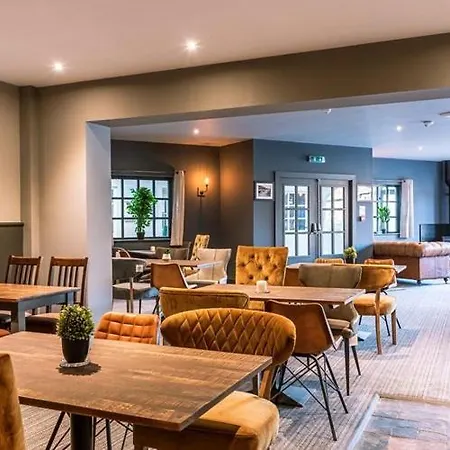 Bay House Step Free The Bay With Ev Car Point *